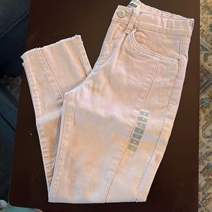 OshKosh B’Gosh size 7, plush pink pant never worn Fringe bottom